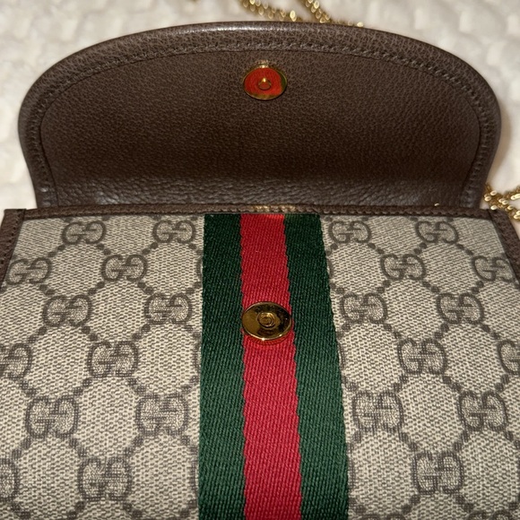 Gucci Rajah GG Supreme Small Crossbody-573797-Authentic-EUC - Picture 7 of 12